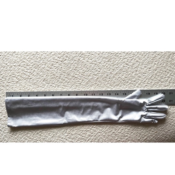 Long Gray Elbow Gloves NEW - Picture 2 of 3